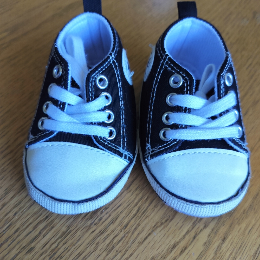 Baby Star-Patch Canvas High-Top Sneakers Black Size 2 Crib Shoes